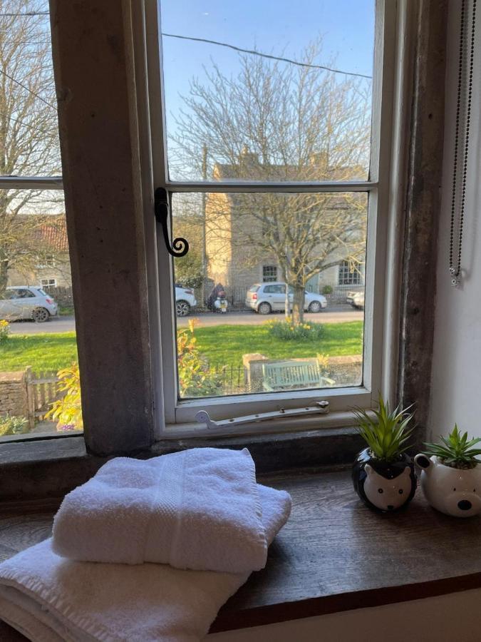 Hebe Cottage - Idyllic And Homely With Attention To Detail Atworth Exterior foto