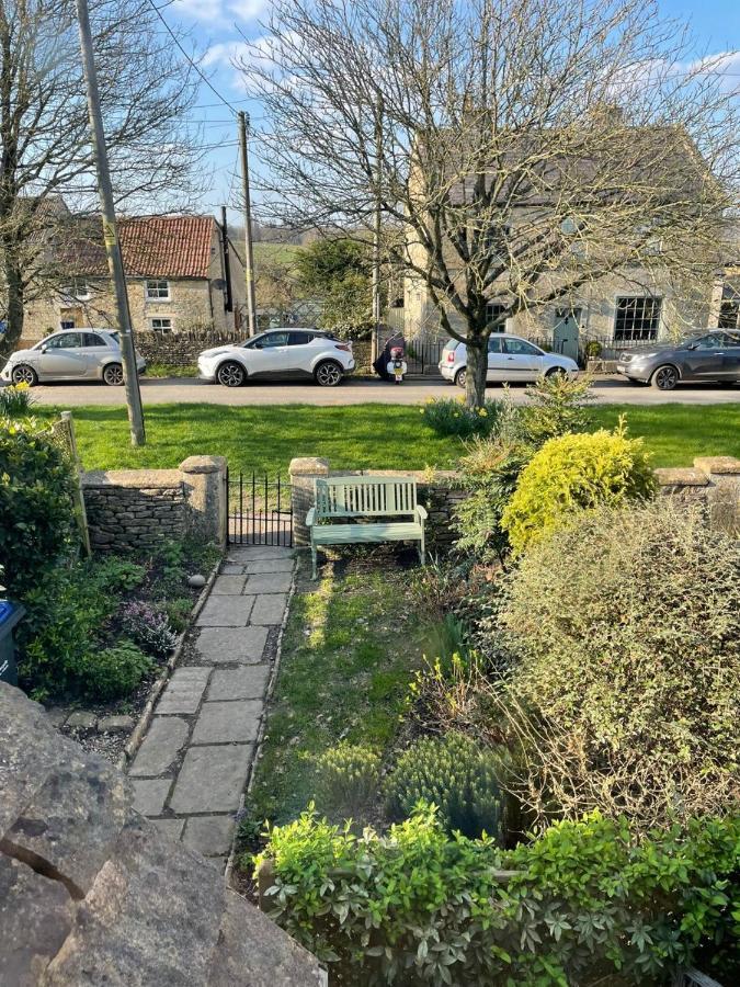 Hebe Cottage - Idyllic And Homely With Attention To Detail Atworth Exterior foto
